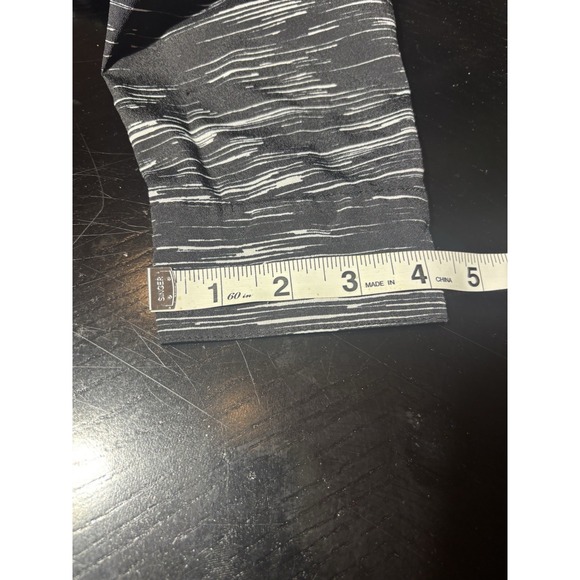 Calvin Klein Women's Blouse M Black White Abstract Print Roll Tab Sleeve - Picture 12 of 16